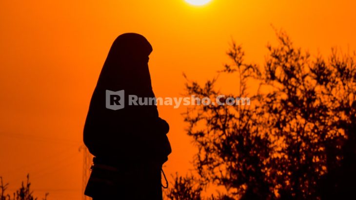 Puasa Tetapi Tidak Berjilbab